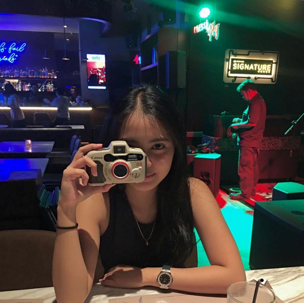 Adik Ranty Maria, 10 Gaya Memesona Rania Marchella yang Curi Perhatian