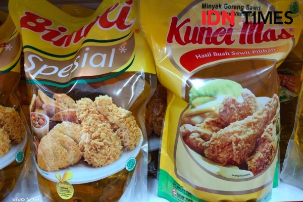 Stok Minyak Goreng Palembang Berlimpah, Harga Stabil di Rp19 Ribu