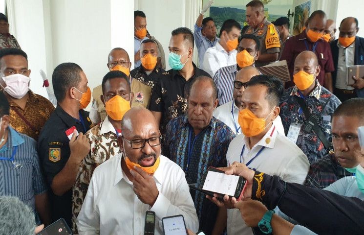 Gubernur Papua Dikabarkan Terinfeksi COVID-19, Pemprov: Itu Hoaks!