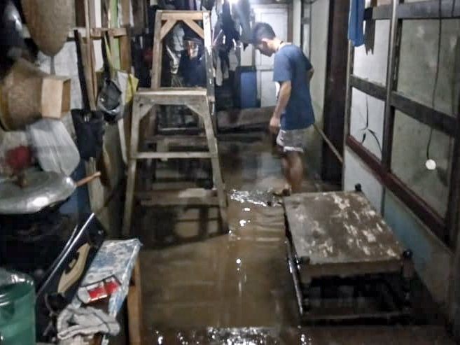Banjir Terjang 3 Desa Gunung Halu KBB, 137 Orang Menjadi Korban