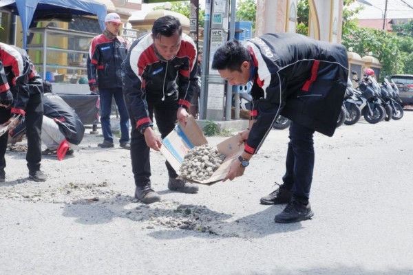 Uji Ketangguhan ADV150, Bikers Honda Juga Ikut Jaga Lingkungan