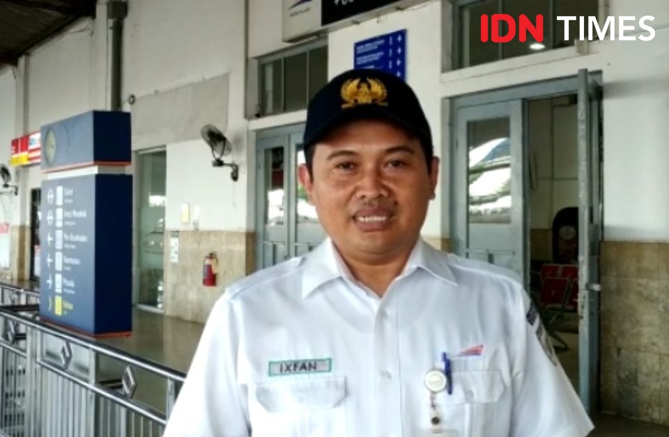 Pengendara Motor Tewas Tertabrak Kereta Api Sri Tanjung di Nganjuk