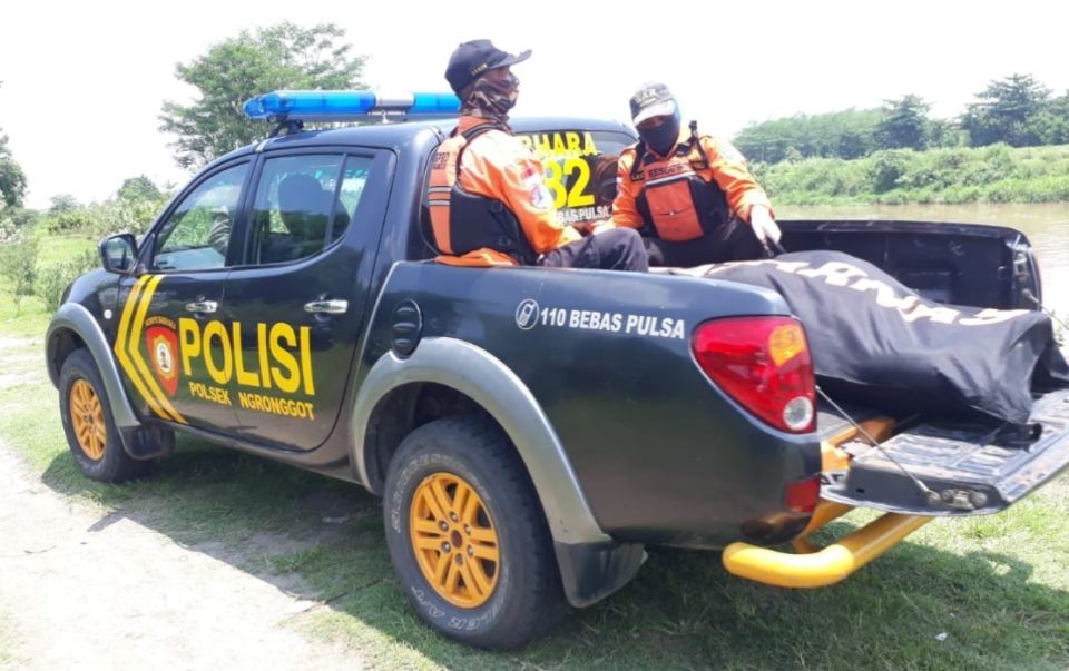 Jasad Pemuda yang Bunuh Diri di Sungai Brantas Ditemukan di Jombang