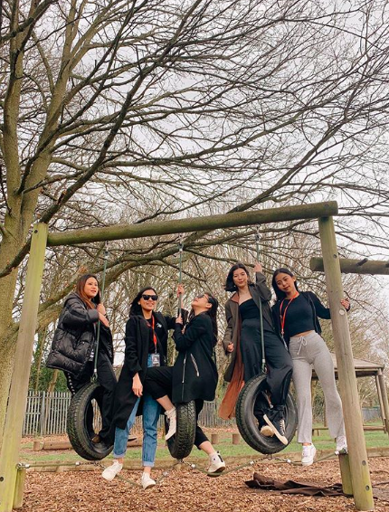 Terjebak Lockdown London, Ini 10 Kabar Shaloom Putri Wulan Guritno
