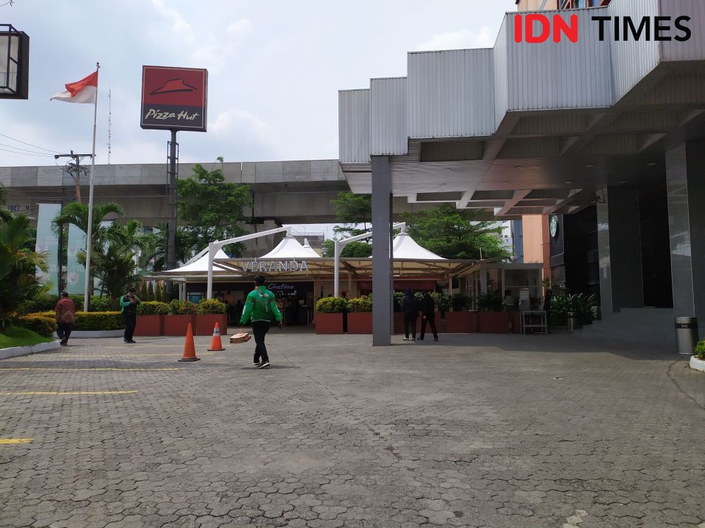 [FOTO] Imbas Corona, Jam Operasional Thamrin Plaza Medan Diubah