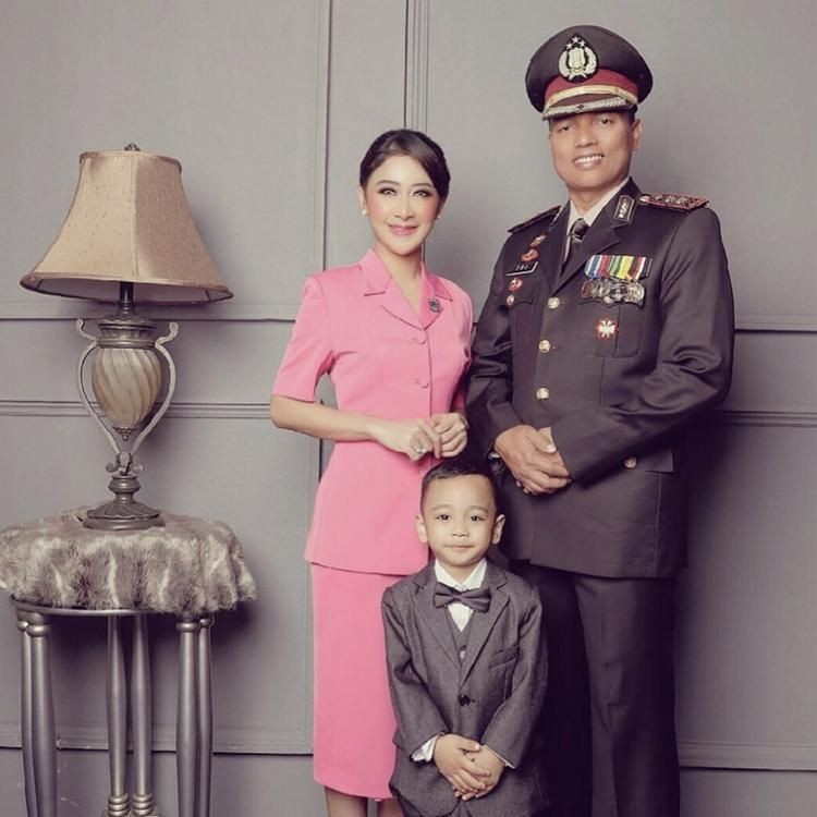 Selain Rica Andriani, 8 Artis Ini Mantap Jadi Istri Polisi dan TNI