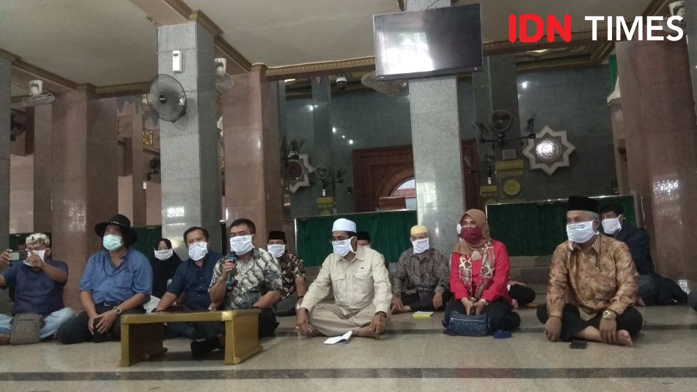 Cegah Corona, Masjid At-Taqwa Cirebon Ikut Tak Gelar Salat Jumat 