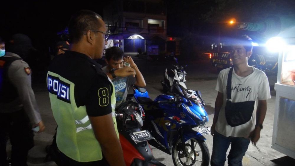 Patroli Jam Malam di Balikpapan Bakal Tindak Tegas Minimarket Bandel