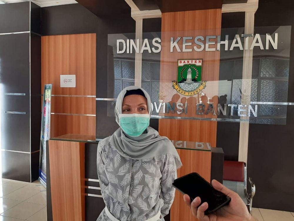 Duh, Tempat Tidur Tenaga Medis RSUD Banten di Lantai dan Berdempet