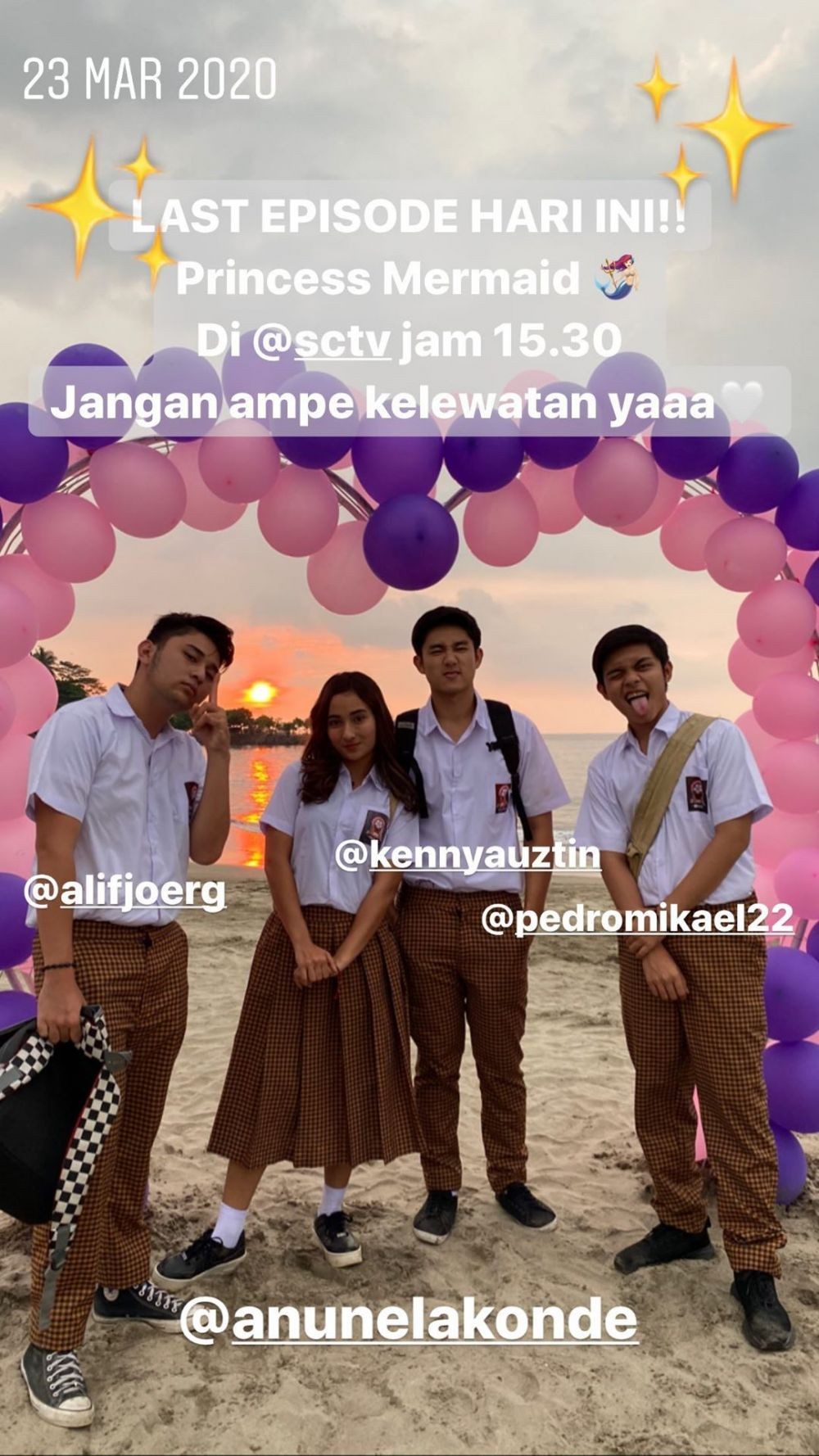 Bikin Pangling, 10 Potret Naomi Zaskia Jadi Anak SMA di Sinetron