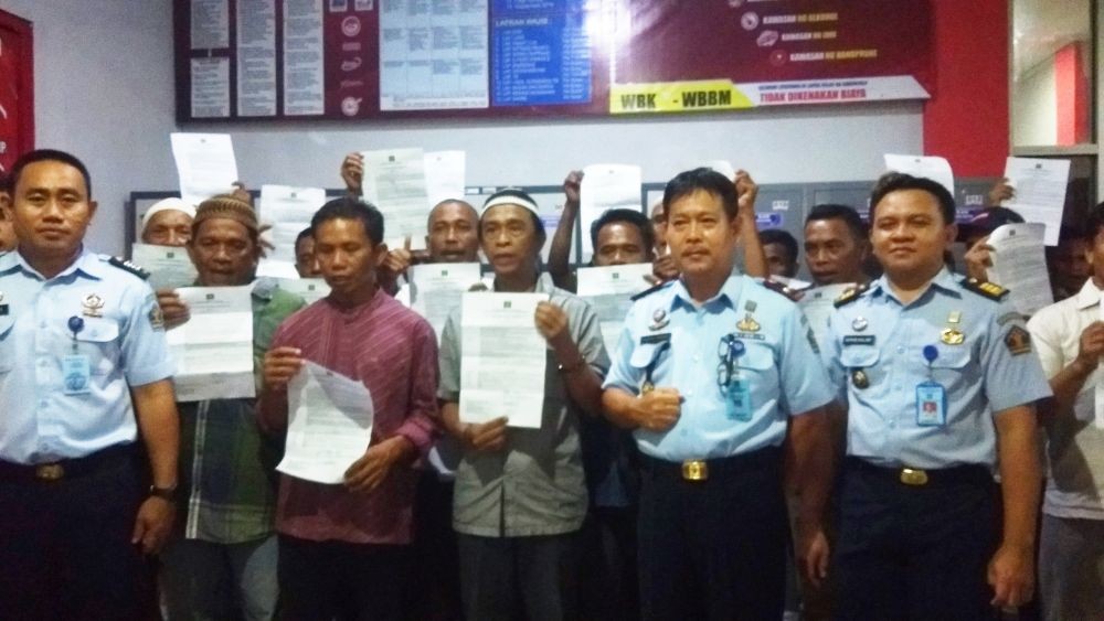 Dibebaskan, Puluhan Napi Lapas di Gorontalo Selebrasi Goyang TikTok