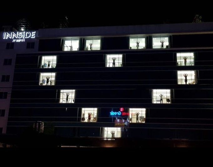 10 Foto Simbol Cinta dari Hotel di Jogja yang Semarakkan Malam Minggu