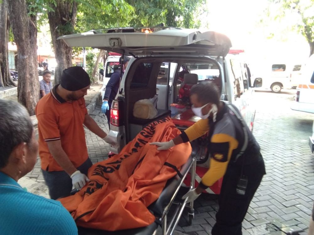 Dicari 15 Jam, Bocah 5 Tahun di Surabaya Ditemukan Meninggal di Parit
