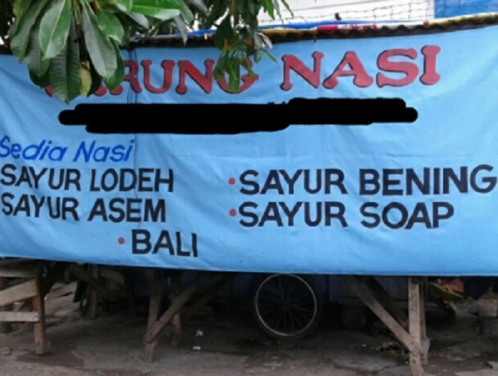 10 Tulisan Nama Menu di Warung Makan yang Bikin Kalian Gagal Paham