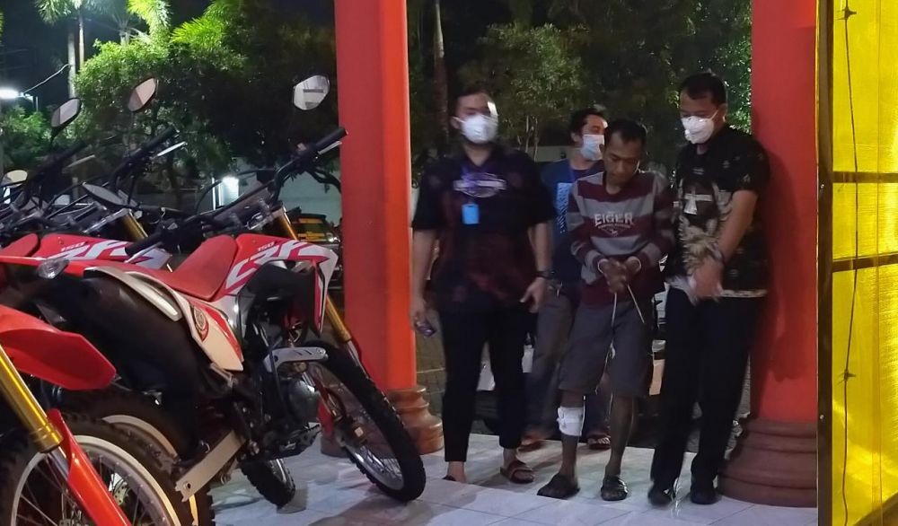 Polrestabes Surabaya Bekuk Dua Bandar Ekstasi, Satu Ditembak Kakinya