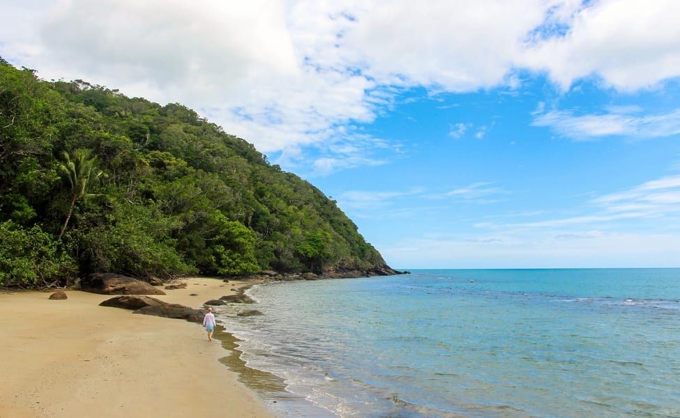 10 Pantai Paling Berbahaya di Dunia Ini Sebaiknya Gak Kamu Kunjungi! 