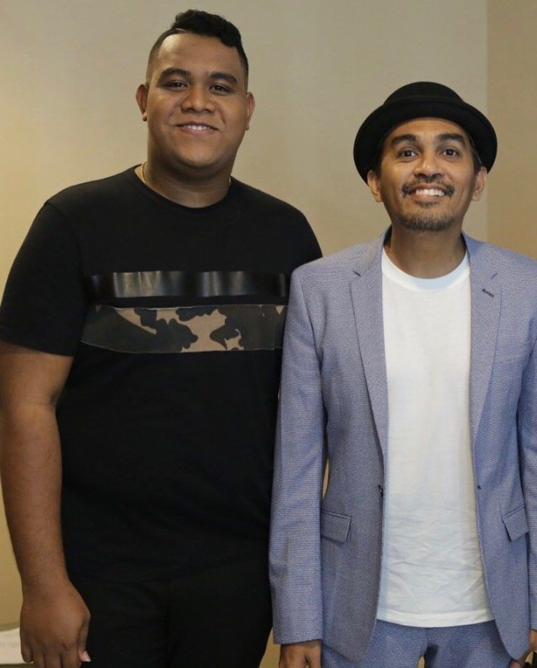 Penuh Kenangan, Ini 14 Momen Haru Artis dengan Glenn Fredly