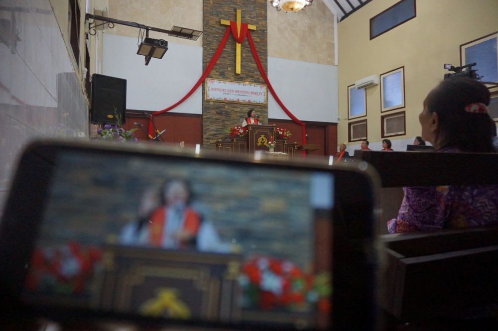 Ratusan Gereja Kristen di Solo Dijaga Ketat Polisi saat Ngunduh Mantu Kaesang-Erina