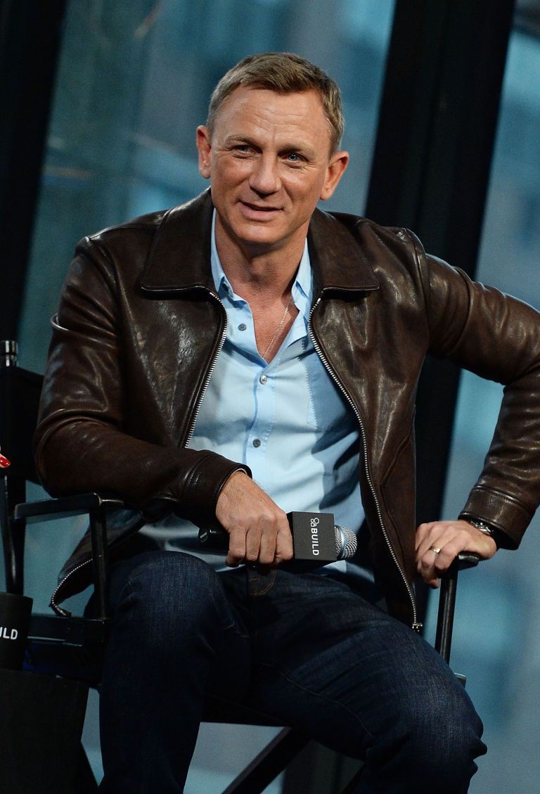 daniel craig vest