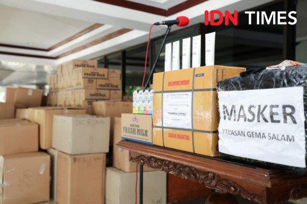 Eks Napi Teroris Beri Bantuan Masker Batik Cegah Penyebaran COVID-19