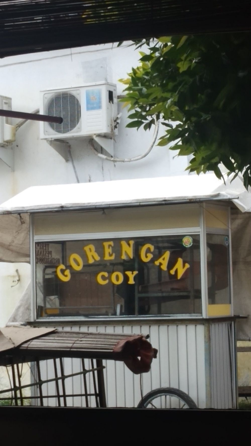 Sok Imut, 10 Tulisan Gerobak Penjual Ini Kocak Banget