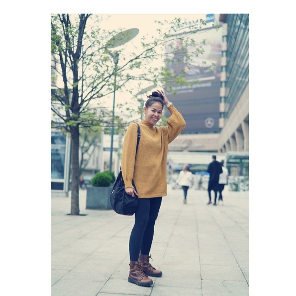 Gaya Fashion Asisten Syahrini, Hits dengan Style Boyish