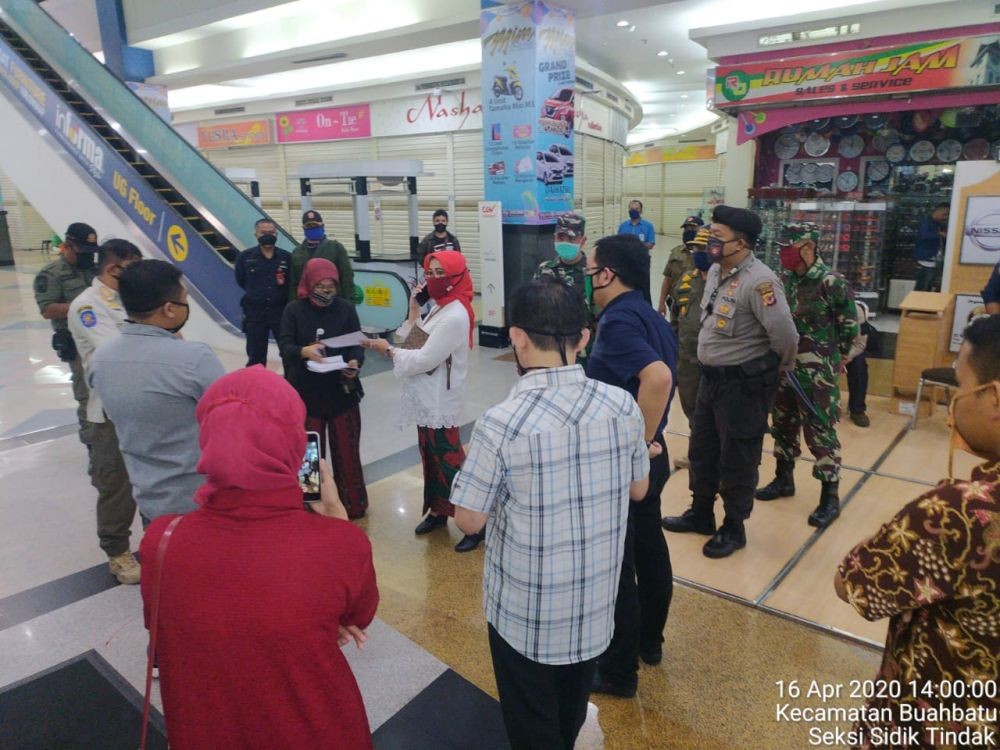 Pengusaha Bandel, Pemkot Bandung Tutup Paksa Metro Indah Mal