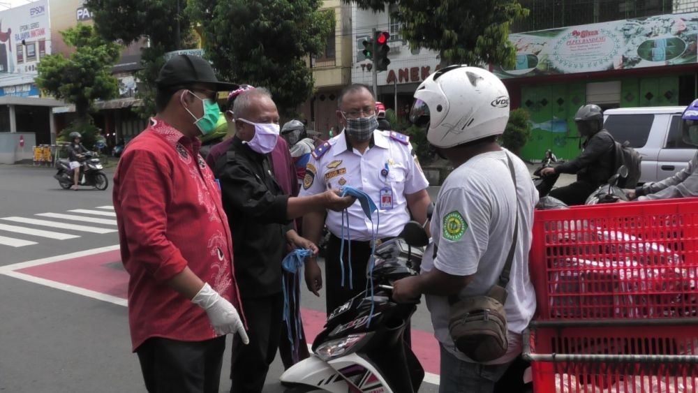 Catat! Jangan Coba-coba Tak Pakai Masker di Semarang, Bakal Kena Denda