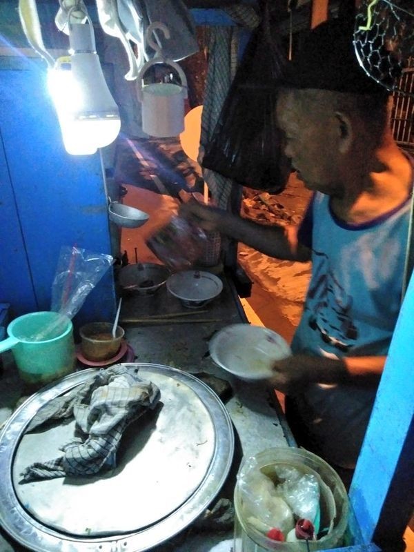 Kisah Kakek Dagang Mi Ayam Keliling Yogyakarta demi Hidupi Keluarga 