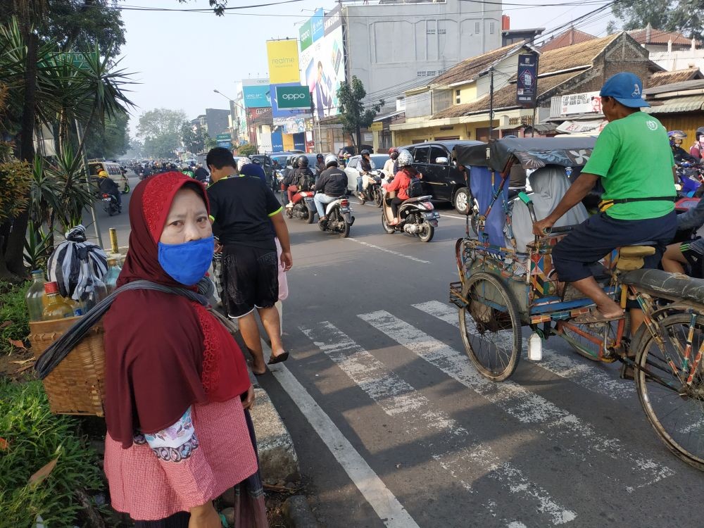 Sanksi Perwal PSBB Bandung Dinilai Tak Akan Buat Warga Diam di Rumah