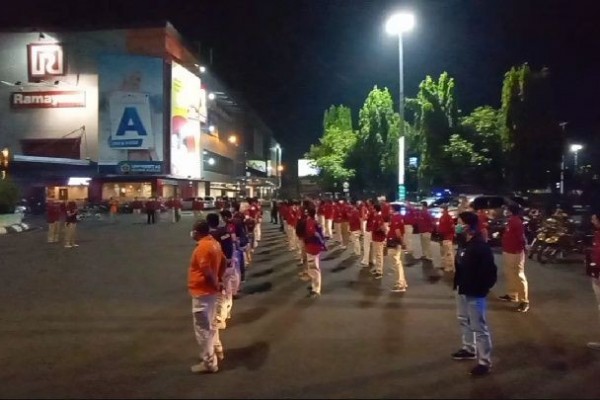 Para Napi Asimilasi Bebas, Polres Kudus dan TNI Patroli Berskala Besar
