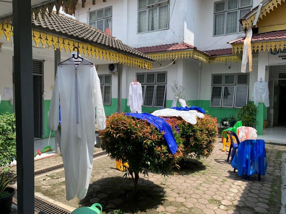 Puskesmas di Medan Masih Minim APD, Baju Hazmat Terpaksa Dicuci