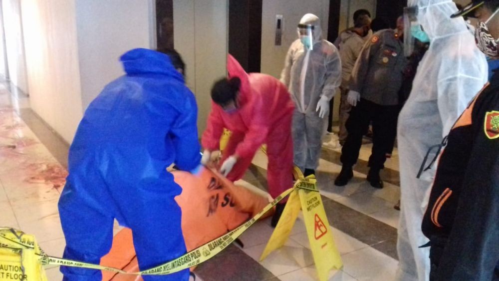Diduga Dibunuh, Perempuan Tewas Bersimbah Darah di Apartemen Surabaya
