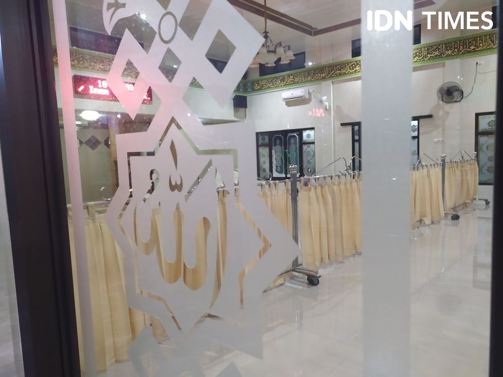 10 Potret Suasana Masjid di Palembang, Jamaah Sudah Tarawih di Rumah