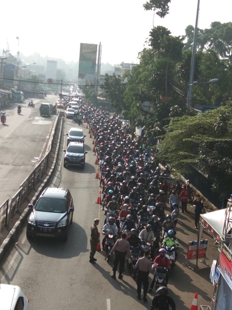 Polrestabes Bandung Tetap Berlakukan Buka Tutup Jalan Selama AKB