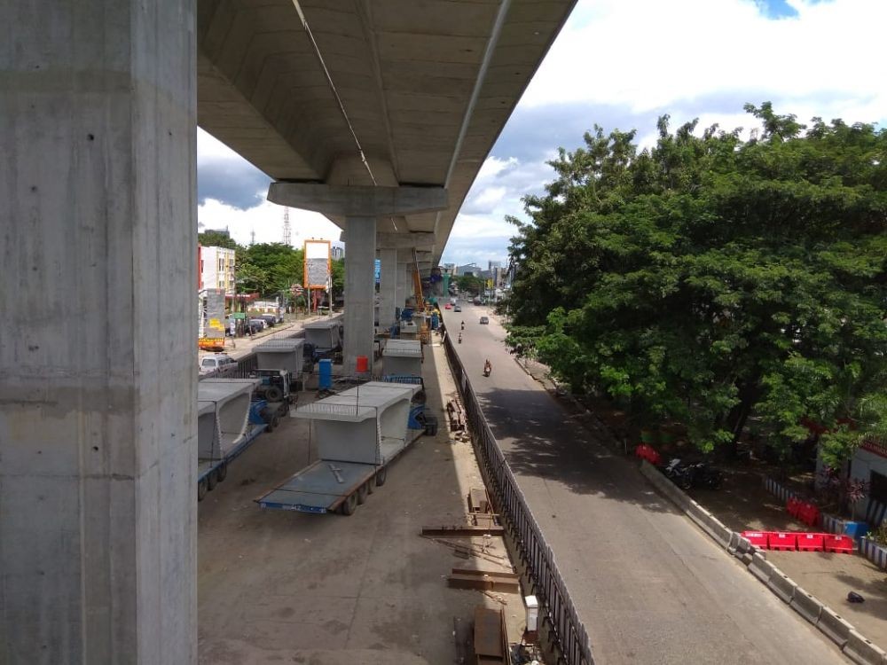 Tol Layang Makassar Masuki Tahap Akhir Pemasangan Balok Jembatan