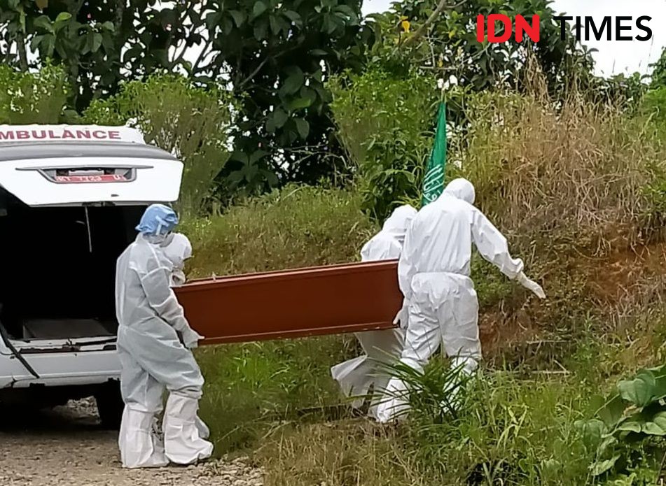 Warga Binjai Timur Tolak Pemakaman PDP COVID-19, Ambulans Dilempari