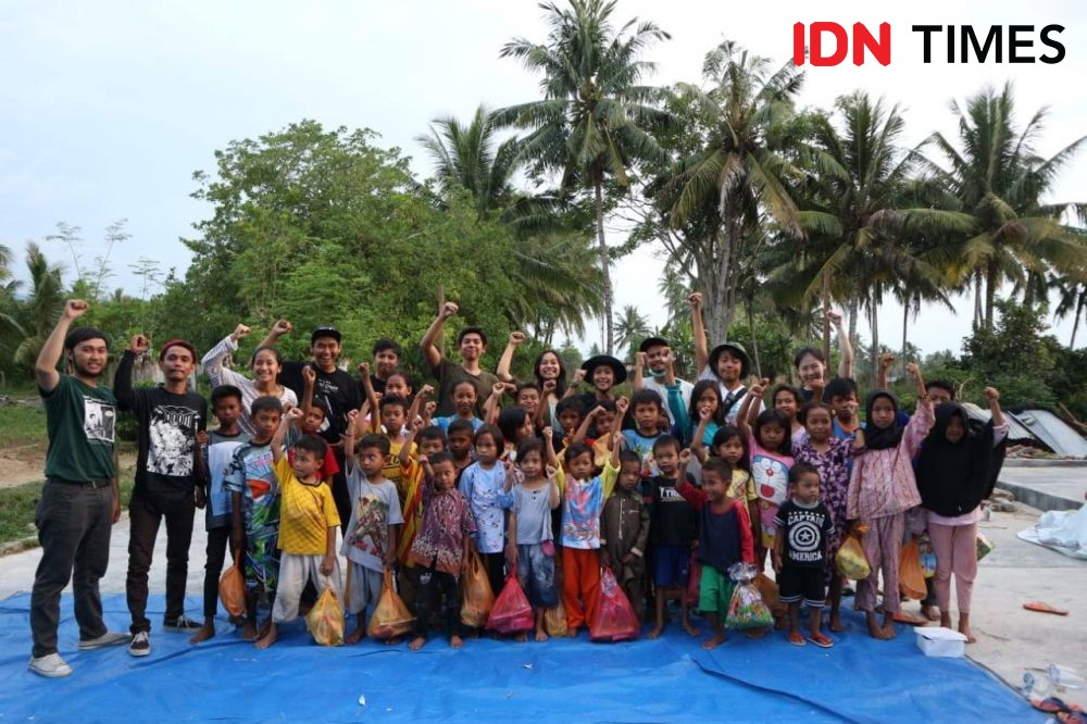 Gerakan 'Masak untuk Kawan' bagi Warga Terdampak COVID-19 di Palu