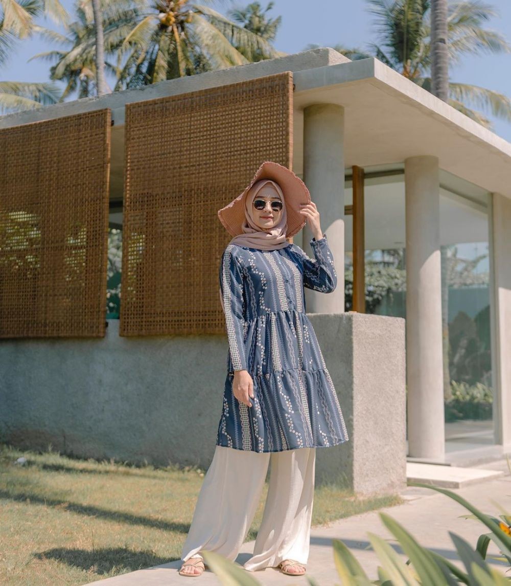 10 Padu Padan Tunik Celana  Putih  Rahasia Gaya Stylish 