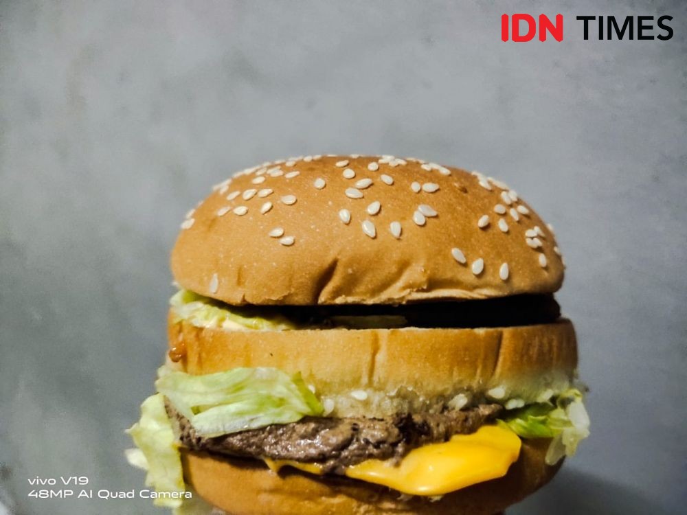 Pesanan Burger Tak Sesuai Gambar, Pria Palopo Gugat KFC