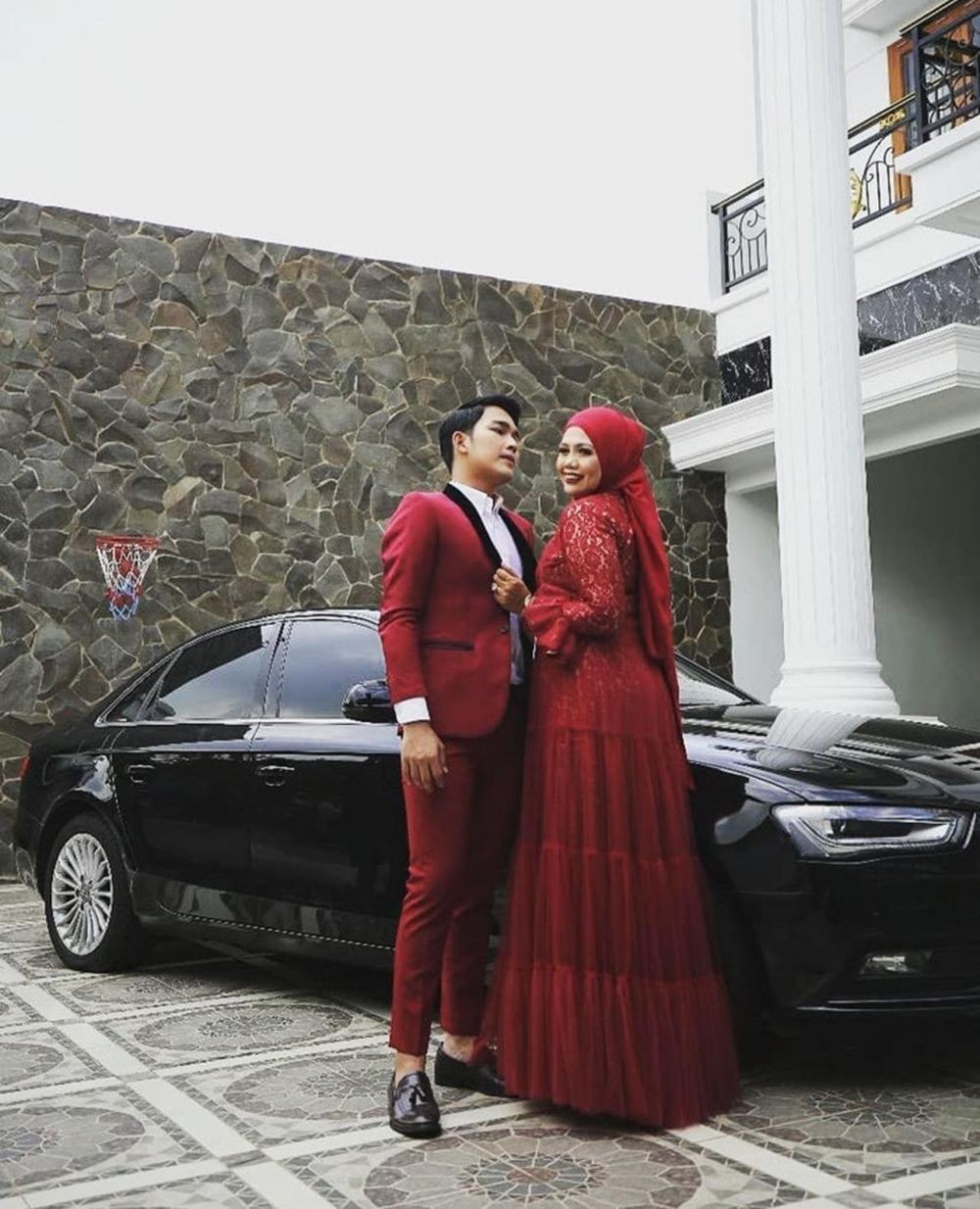Pisah Tersandung Restu, 10 Potret Kenangan Elly Sugigi dan Aditya