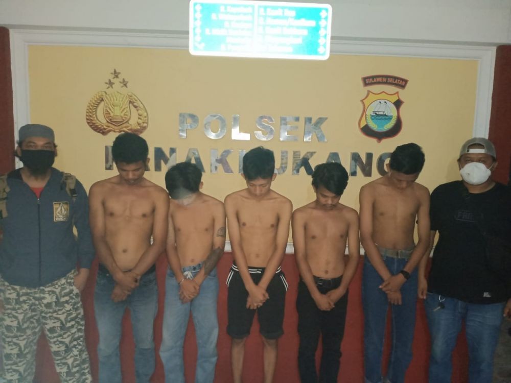 Gara-gara Gitar, Pemuda di Makassar Dikeroyok Sampai Terluka Parah