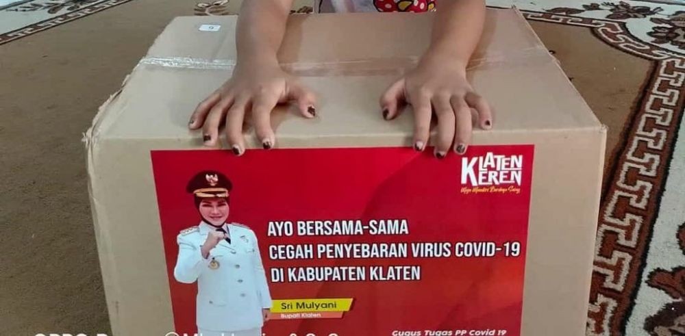 10 Bantuan Virus Corona Berbau Kampanye Bupati Klaten Sri Mulyani