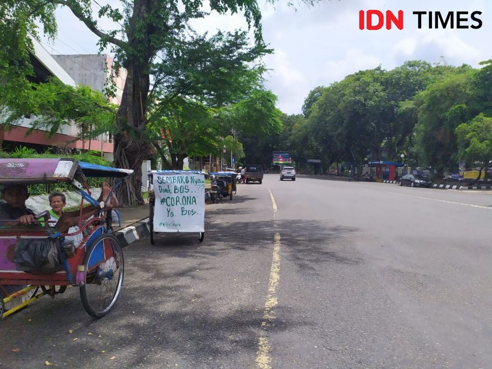 10 Potret Jalanan di Palembang, Perlahan Sepi Meski Tanpa PSBB