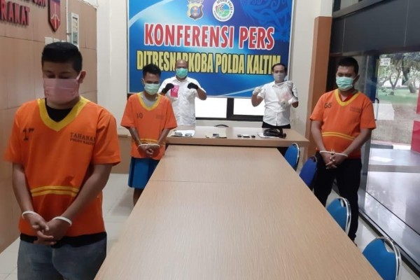 Polda Kaltim Ringkus 3 Tersangka Peredaran Narkoba di Rutan Balikpapan