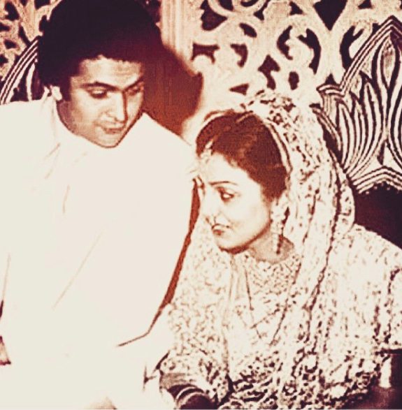 Cinta Terpisah Maut, 10 Kenangan Rishi Kapoor & Istri Selama 40 Tahun - IDN Times