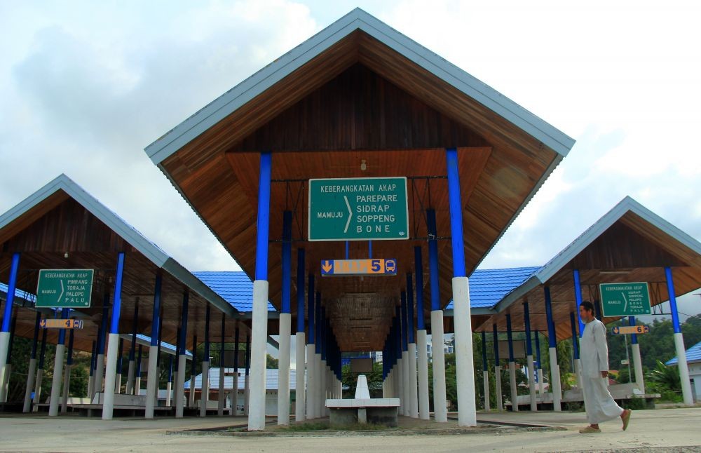 Sulawesi Barat Pertimbangkan PSBB untuk Tekan Kasus COVID-19