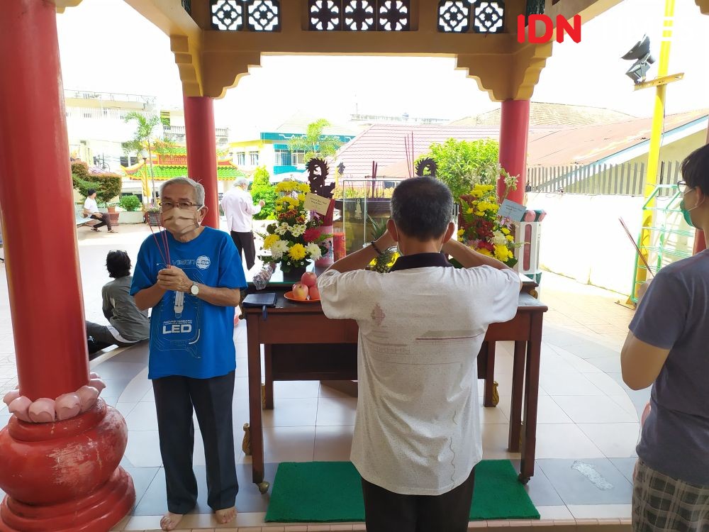 Potret Perayaan Waisak 2564 BE di Palembang, Ibadah Lewat Virtual