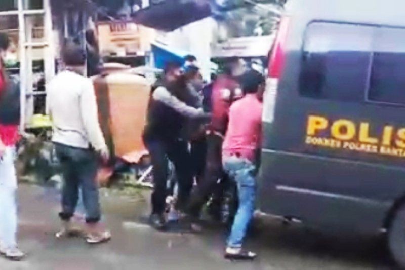 Polisi Tangkap Satu Keluarga di Bantaeng karena Dugaan Pembunuhan