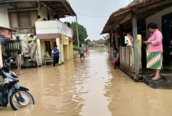 Dua Kabupaten di Sumsel Diterjang Banjir Bandang dan Longsor